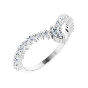 Accented V Ring