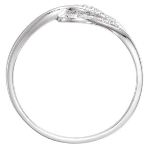 Accented Interlocking Ring