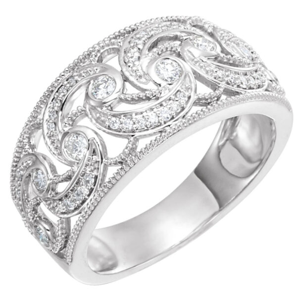 Accented Ring