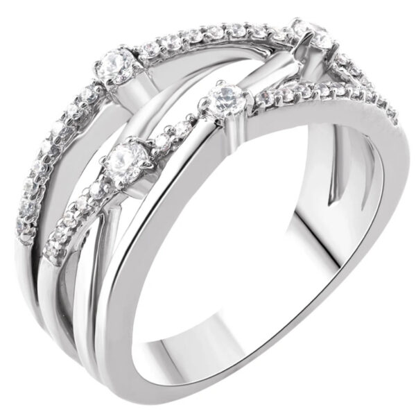 Accented Criss-Cross Ring